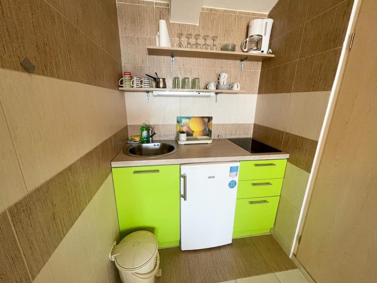 Apartmani Milan Crikvenica Exterior foto