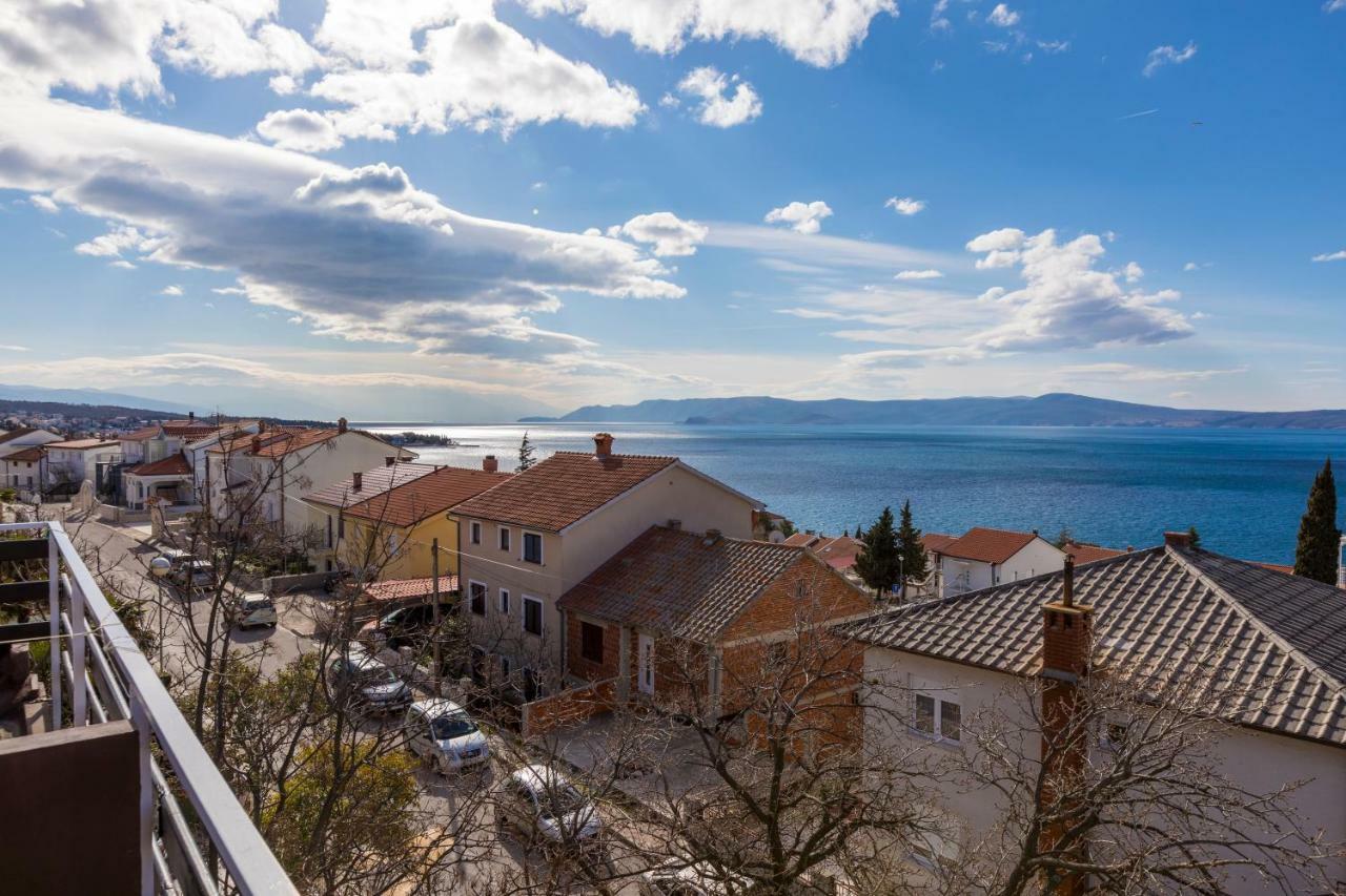 Apartmani Milan Crikvenica Exterior foto