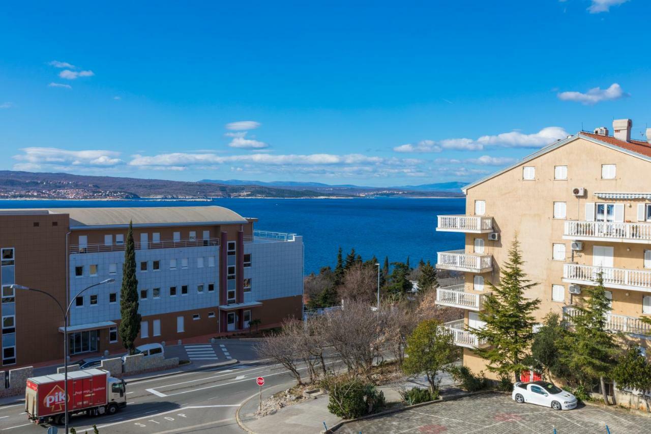 Apartmani Milan Crikvenica Exterior foto