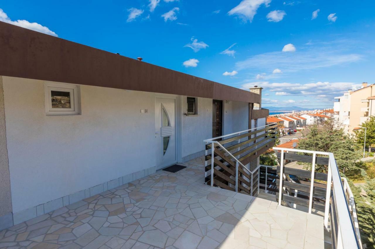 Apartmani Milan Crikvenica Exterior foto